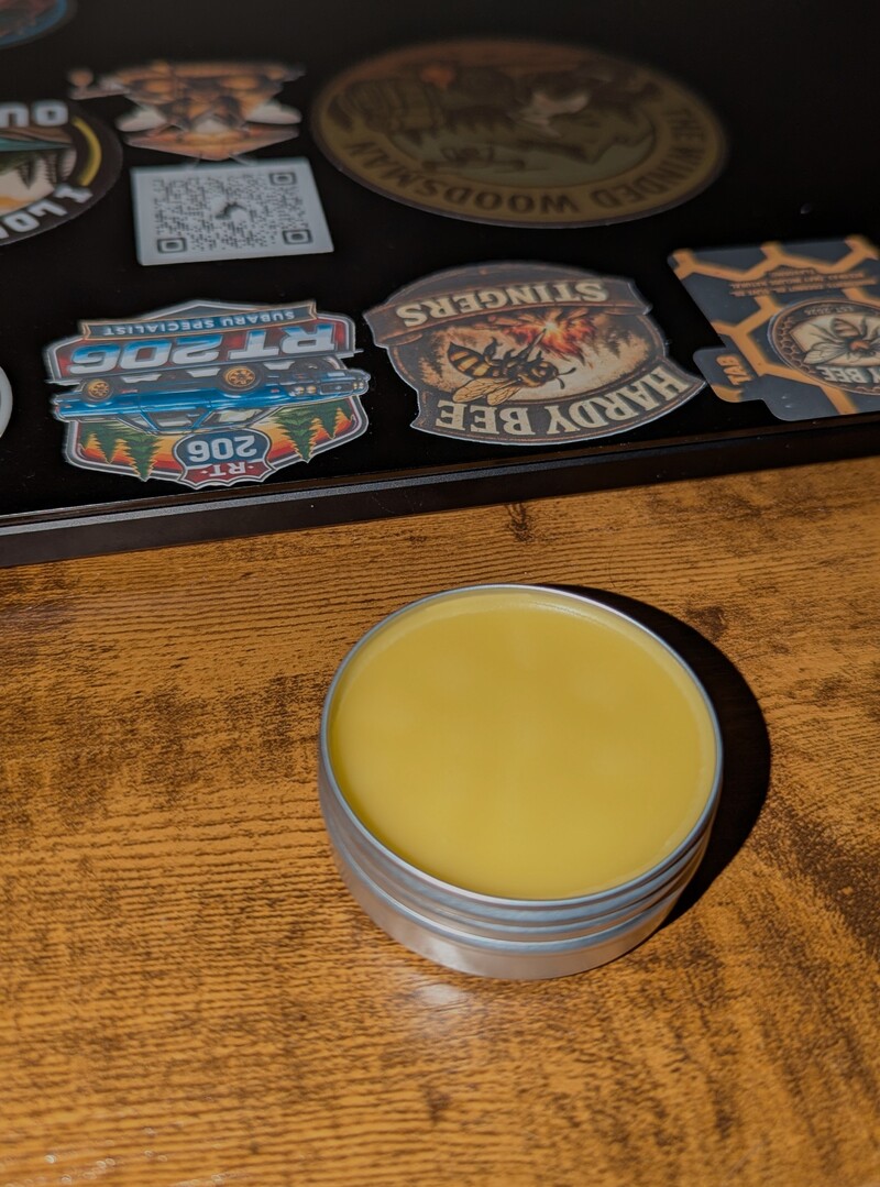 Hardy Bee salve